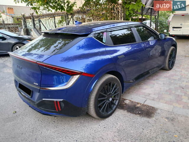 Синий Киа EV6, объемом двигателя 0 л и пробегом 21 тыс. км за 30900 $, фото 2 на Automoto.ua