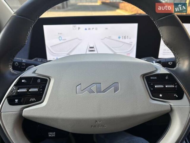 Кіа EV6 2023 у Івано-Франківську на Automoto.ua Синій Кіа EV6, об'ємом двигуна 0 л та пробігом 37 тис. км за 26300 $, фото 25 на Automoto.ua