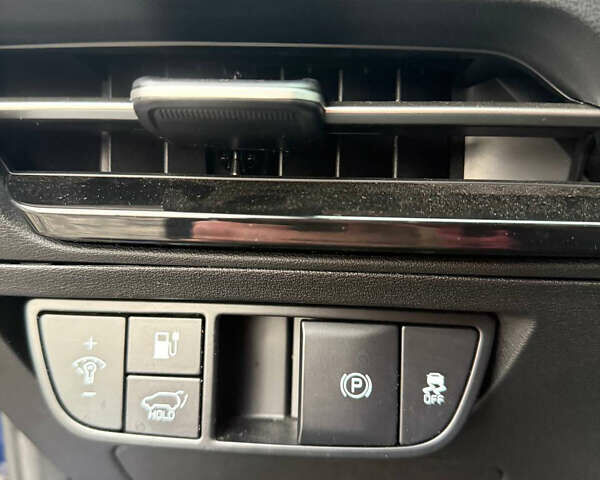Синій Кіа EV6, об'ємом двигуна 0 л та пробігом 55 тис. км за 24900 $, фото 19 на Automoto.ua