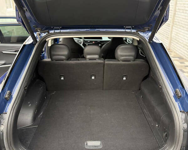 Синій Кіа EV6, об'ємом двигуна 0 л та пробігом 55 тис. км за 24900 $, фото 23 на Automoto.ua