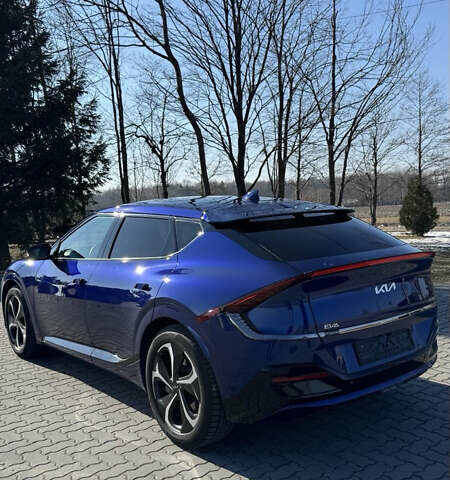 Синий Киа EV6, объемом двигателя 0 л и пробегом 39 тыс. км за 32000 $, фото 40 на Automoto.ua