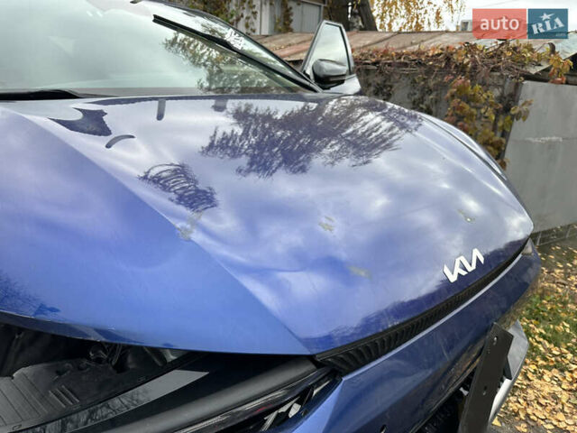 Синий Киа EV6, объемом двигателя 0 л и пробегом 27 тыс. км за 23800 $, фото 20 на Automoto.ua