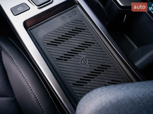 Синий Киа EV6, объемом двигателя 0 л и пробегом 1 тыс. км за 40000 $, фото 46 на Automoto.ua