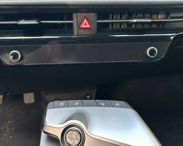 Синий Киа EV6, объемом двигателя 0 л и пробегом 27 тыс. км за 23800 $, фото 28 на Automoto.ua