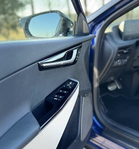 Синий Киа EV6, объемом двигателя 0 л и пробегом 39 тыс. км за 32000 $, фото 16 на Automoto.ua