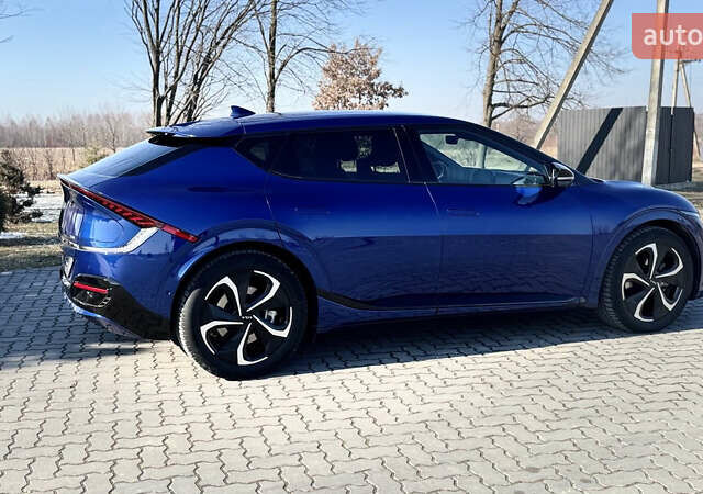 Синий Киа EV6, объемом двигателя 0 л и пробегом 39 тыс. км за 32000 $, фото 42 на Automoto.ua