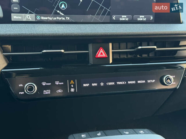 Синий Киа EV6, объемом двигателя 0 л и пробегом 243 тыс. км за 19999 $, фото 42 на Automoto.ua