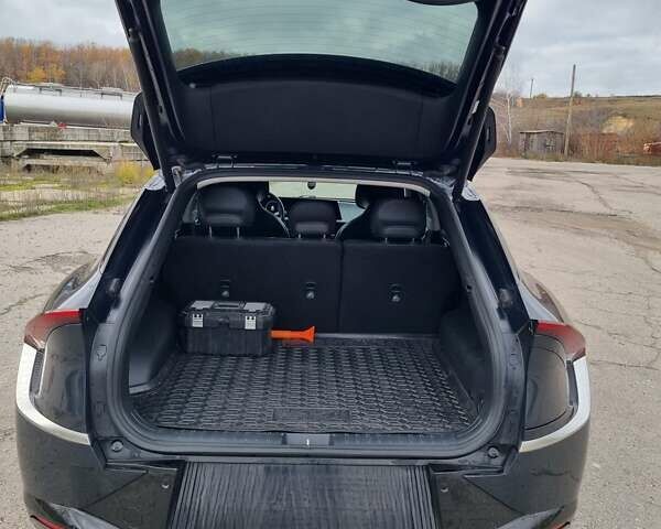 Синій Кіа EV6, об'ємом двигуна 0 л та пробігом 55 тис. км за 24999 $, фото 2 на Automoto.ua
