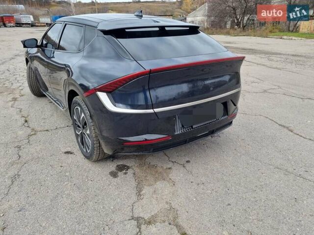 Синий Киа EV6, объемом двигателя 0 л и пробегом 55 тыс. км за 24700 $, фото 8 на Automoto.ua
