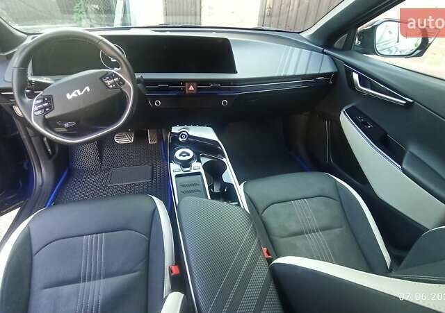Синий Киа EV6, объемом двигателя 0 л и пробегом 7 тыс. км за 32500 $, фото 9 на Automoto.ua