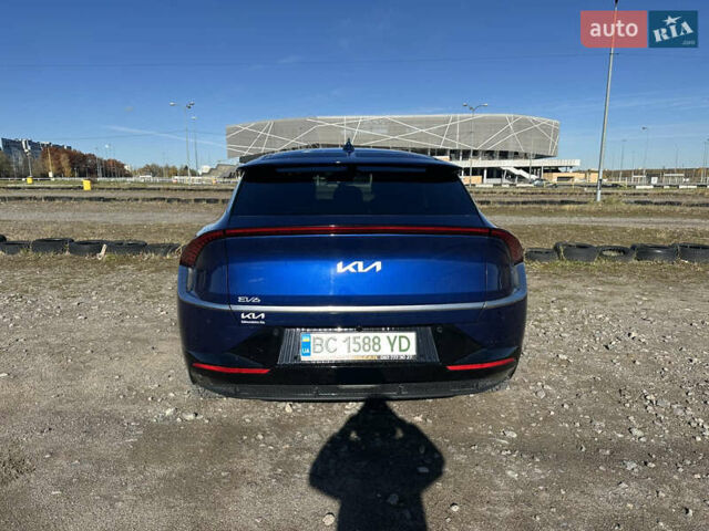 Синий Киа EV6, объемом двигателя 0 л и пробегом 24 тыс. км за 26500 $, фото 3 на Automoto.ua