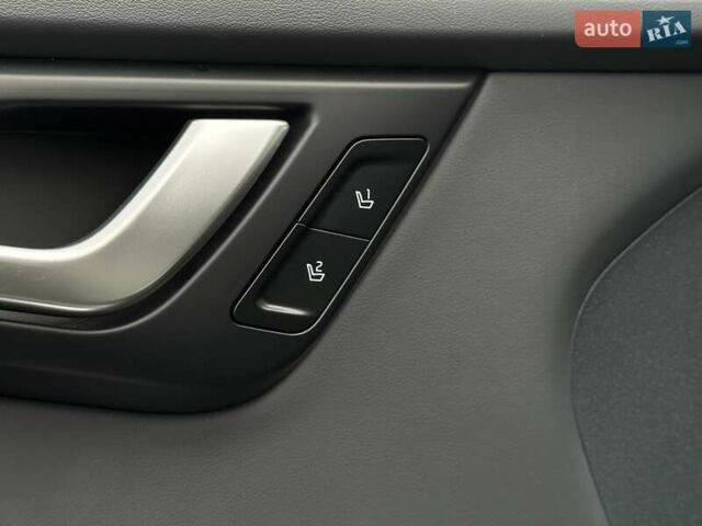 Синій Кіа EV6, об'ємом двигуна 0 л та пробігом 2 тис. км за 28900 $, фото 29 на Automoto.ua