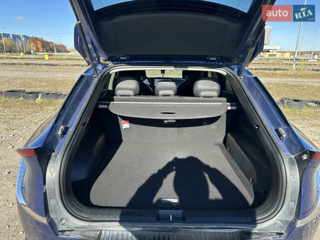 Синий Киа EV6, объемом двигателя 0 л и пробегом 24 тыс. км за 26500 $, фото 11 на Automoto.ua