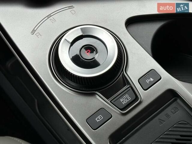 Синій Кіа EV6, об'ємом двигуна 0 л та пробігом 2 тис. км за 28900 $, фото 37 на Automoto.ua