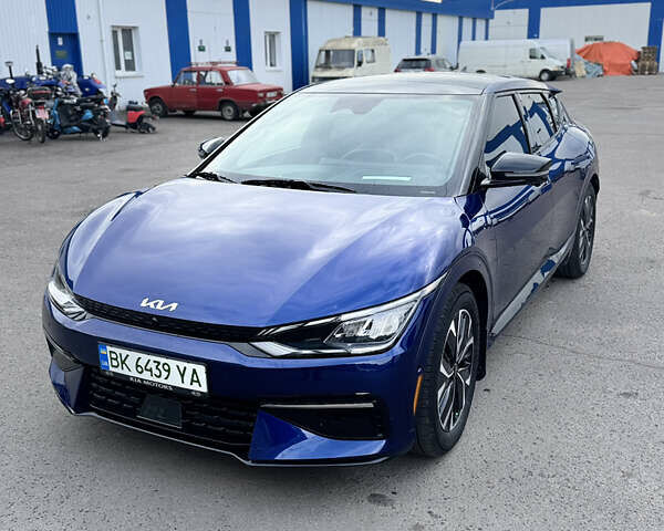 Синий Киа EV6, объемом двигателя 0 л и пробегом 15 тыс. км за 26950 $, фото 1 на Automoto.ua