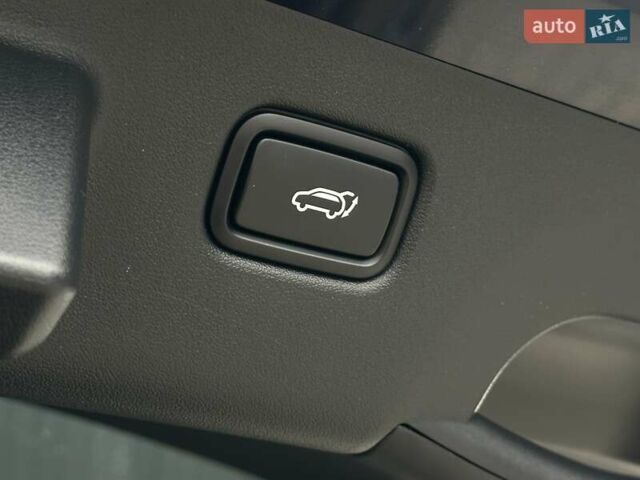 Синій Кіа EV6, об'ємом двигуна 0 л та пробігом 2 тис. км за 28900 $, фото 16 на Automoto.ua