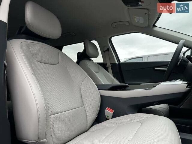 Синій Кіа EV6, об'ємом двигуна 0 л та пробігом 2 тис. км за 28900 $, фото 55 на Automoto.ua