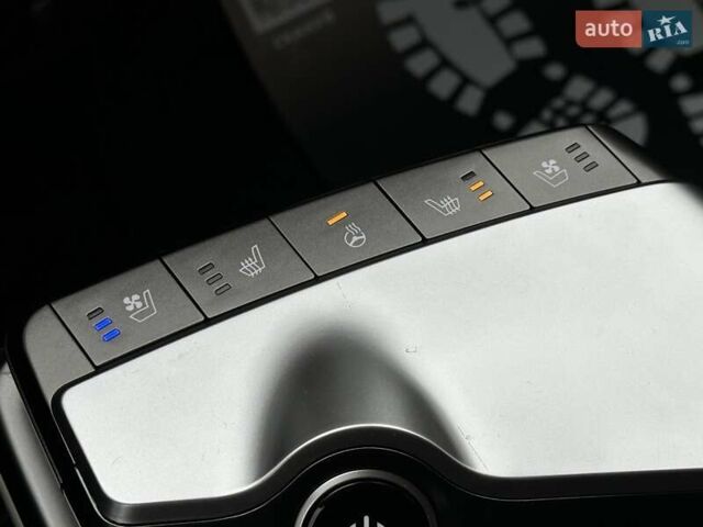 Синій Кіа EV6, об'ємом двигуна 0 л та пробігом 2 тис. км за 28900 $, фото 39 на Automoto.ua