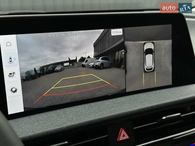 Синій Кіа EV6, об'ємом двигуна 0 л та пробігом 2 тис. км за 28900 $, фото 41 на Automoto.ua