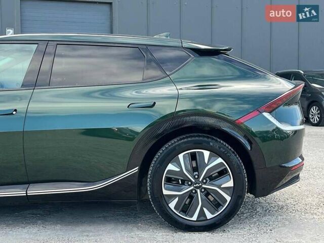 Зелений Кіа EV6, об'ємом двигуна 0 л та пробігом 60 тис. км за 22290 $, фото 4 на Automoto.ua