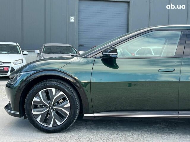 Зелений Кіа EV6, об'ємом двигуна 0 л та пробігом 60 тис. км за 22290 $, фото 2 на Automoto.ua