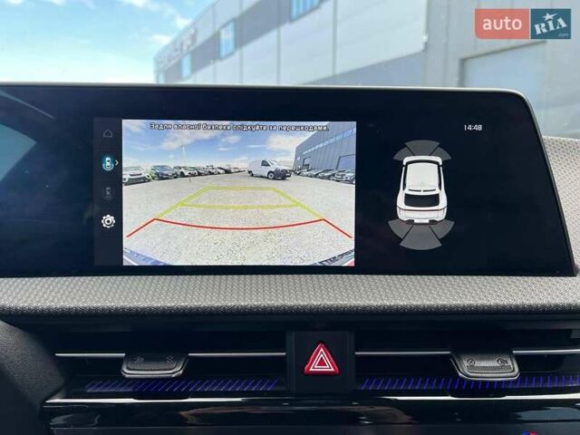 Зелений Кіа EV6, об'ємом двигуна 0 л та пробігом 60 тис. км за 22290 $, фото 27 на Automoto.ua