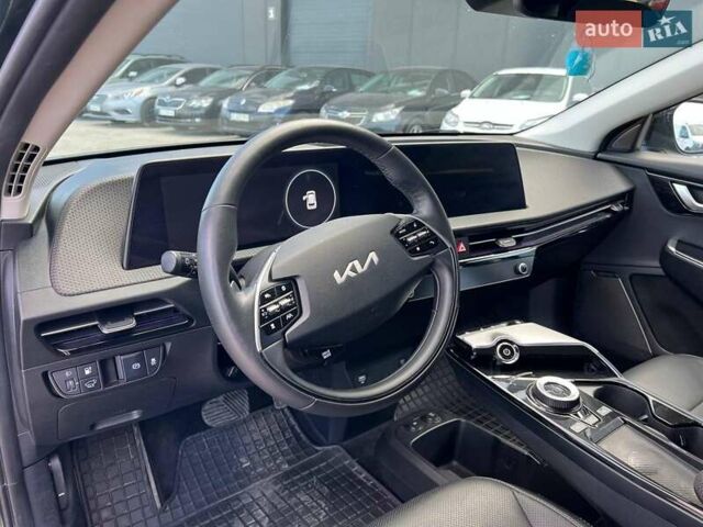 Зелений Кіа EV6, об'ємом двигуна 0 л та пробігом 60 тис. км за 22290 $, фото 16 на Automoto.ua