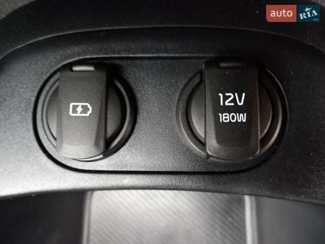 Зеленый Киа EV6, объемом двигателя 0 л и пробегом 142 тыс. км за 22800 $, фото 28 на Automoto.ua