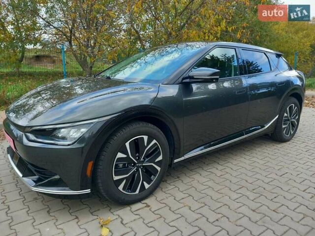 Зеленый Киа EV6, объемом двигателя 0 л и пробегом 142 тыс. км за 22800 $, фото 2 на Automoto.ua
