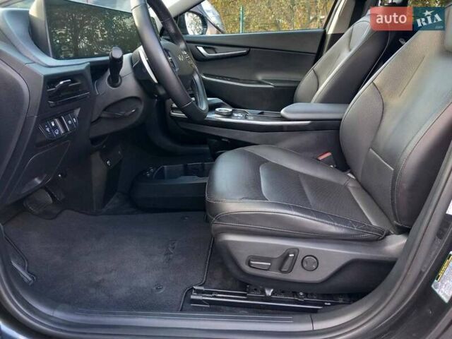 Зеленый Киа EV6, объемом двигателя 0 л и пробегом 142 тыс. км за 22800 $, фото 18 на Automoto.ua