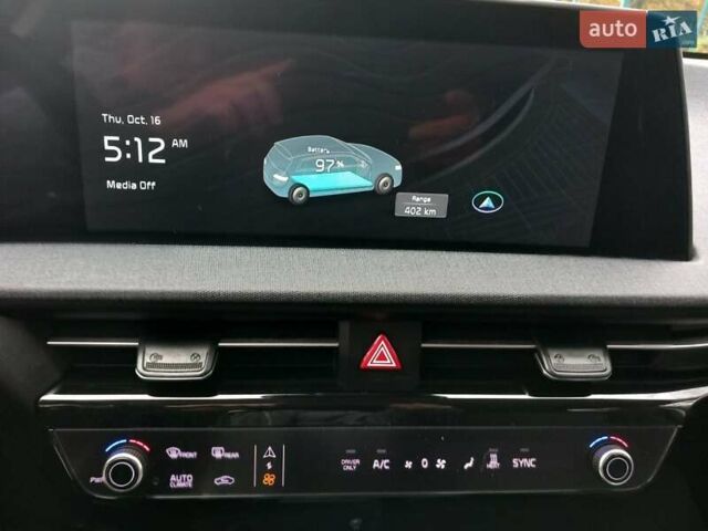 Зеленый Киа EV6, объемом двигателя 0 л и пробегом 142 тыс. км за 22800 $, фото 24 на Automoto.ua