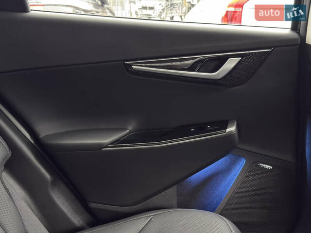 Зеленый Киа EV6, объемом двигателя 0 л и пробегом 188 тыс. км за 25500 $, фото 26 на Automoto.ua