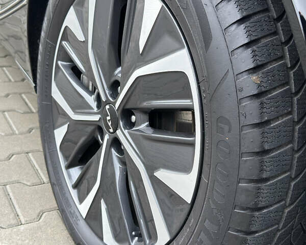 Зеленый Киа EV6, объемом двигателя 0 л и пробегом 188 тыс. км за 25500 $, фото 64 на Automoto.ua