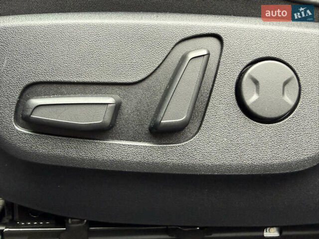 Зеленый Киа EV6, объемом двигателя 0 л и пробегом 188 тыс. км за 25500 $, фото 46 на Automoto.ua