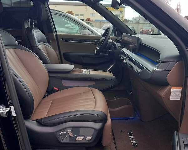 Черный Киа EV9, объемом двигателя 0 л и пробегом 30 тыс. км за 47000 $, фото 41 на Automoto.ua