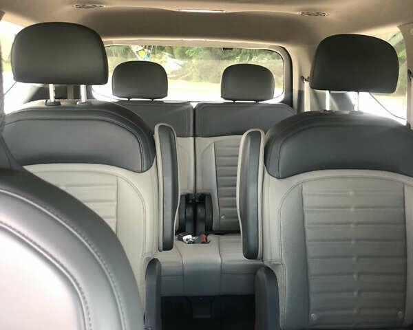 Чорний Кіа EV9, об'ємом двигуна 0 л та пробігом 37 тис. км за 49900 $, фото 22 на Automoto.ua