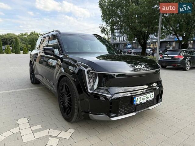 Черный Киа EV9, объемом двигателя 0 л и пробегом 34 тыс. км за 59800 $, фото 2 на Automoto.ua
