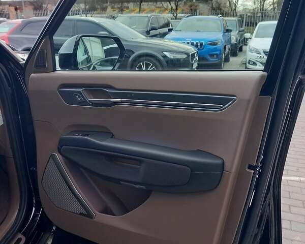 Черный Киа EV9, объемом двигателя 0 л и пробегом 30 тыс. км за 47000 $, фото 40 на Automoto.ua