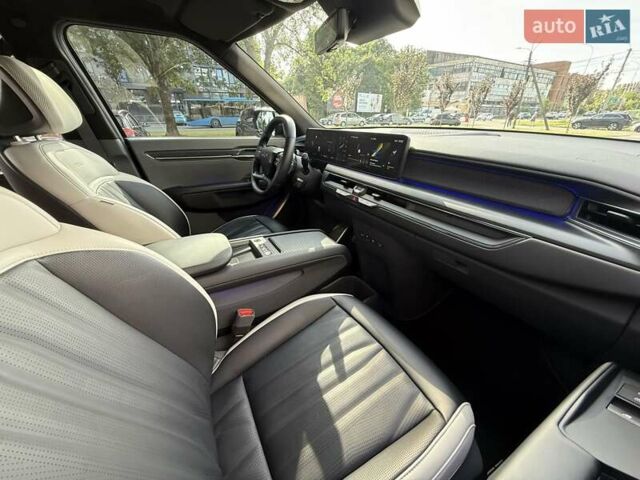 Черный Киа EV9, объемом двигателя 0 л и пробегом 34 тыс. км за 59800 $, фото 28 на Automoto.ua