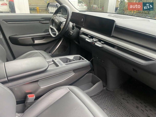 Киа EV9 2023 в Ужгороде на Automoto.ua Черный Киа EV9, объемом двигателя 0 л и пробегом 3 тыс. км за 42000 $, фото 7 на Automoto.ua