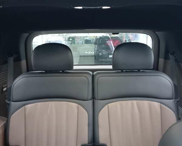 Черный Киа EV9, объемом двигателя 0 л и пробегом 30 тыс. км за 47000 $, фото 22 на Automoto.ua