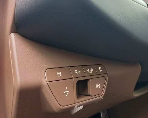 Черный Киа EV9, объемом двигателя 0 л и пробегом 30 тыс. км за 47000 $, фото 9 на Automoto.ua