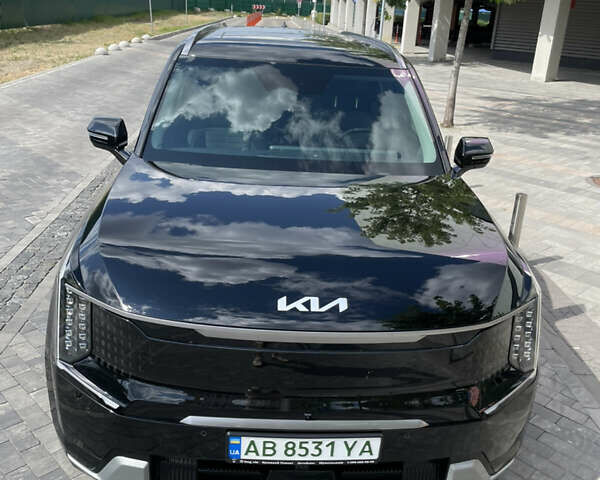 Чорний Кіа EV9, об'ємом двигуна 0 л та пробігом 9 тис. км за 51900 $, фото 44 на Automoto.ua