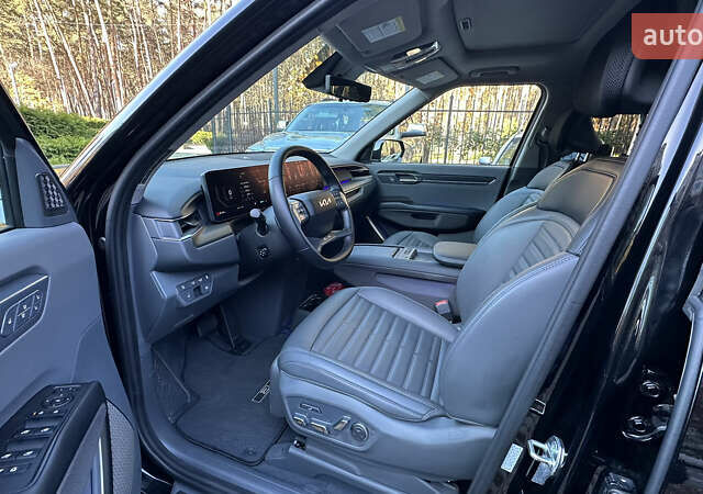 Черный Киа EV9, объемом двигателя 0 л и пробегом 19 тыс. км за 58000 $, фото 7 на Automoto.ua