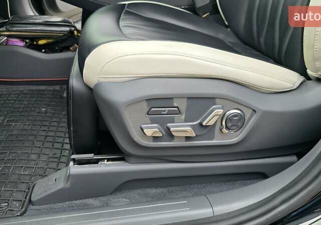 Черный Киа EV9, объемом двигателя 0 л и пробегом 25 тыс. км за 55000 $, фото 33 на Automoto.ua
