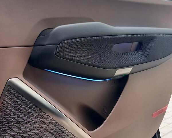 Черный Киа EV9, объемом двигателя 0 л и пробегом 30 тыс. км за 47000 $, фото 44 на Automoto.ua