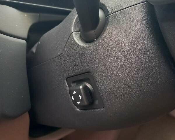 Черный Киа EV9, объемом двигателя 0 л и пробегом 30 тыс. км за 47000 $, фото 13 на Automoto.ua