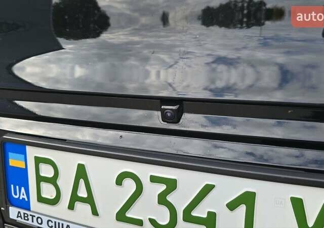 Черный Киа EV9, объемом двигателя 0 л и пробегом 25 тыс. км за 55000 $, фото 27 на Automoto.ua