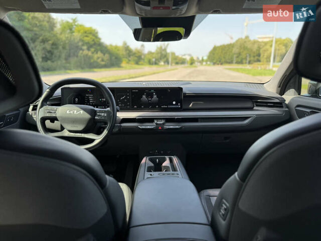 Черный Киа EV9, объемом двигателя 0 л и пробегом 23 тыс. км за 42500 $, фото 25 на Automoto.ua