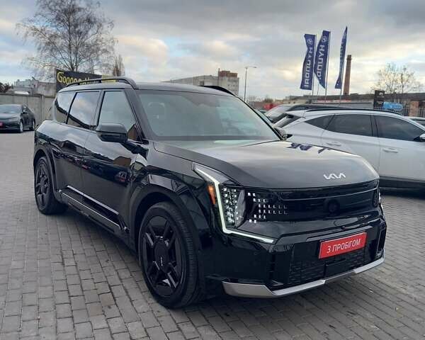 Черный Киа EV9, объемом двигателя 0 л и пробегом 30 тыс. км за 47000 $, фото 58 на Automoto.ua